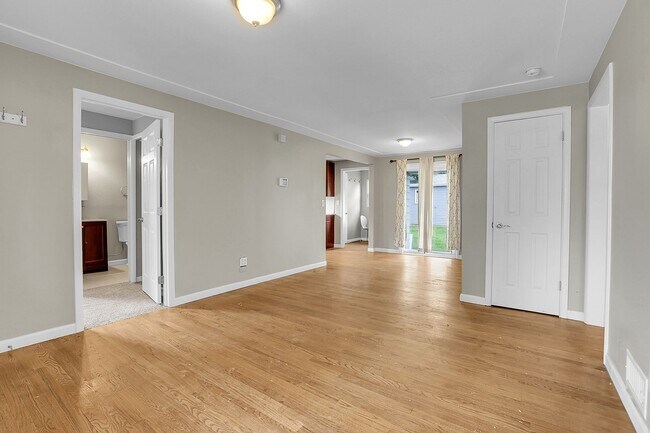 Building Photo - 4885 Tejon St