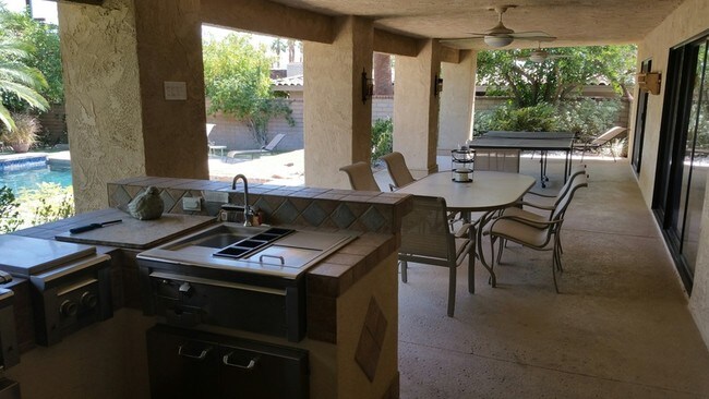 Building Photo - 73620 Joshua Tree St