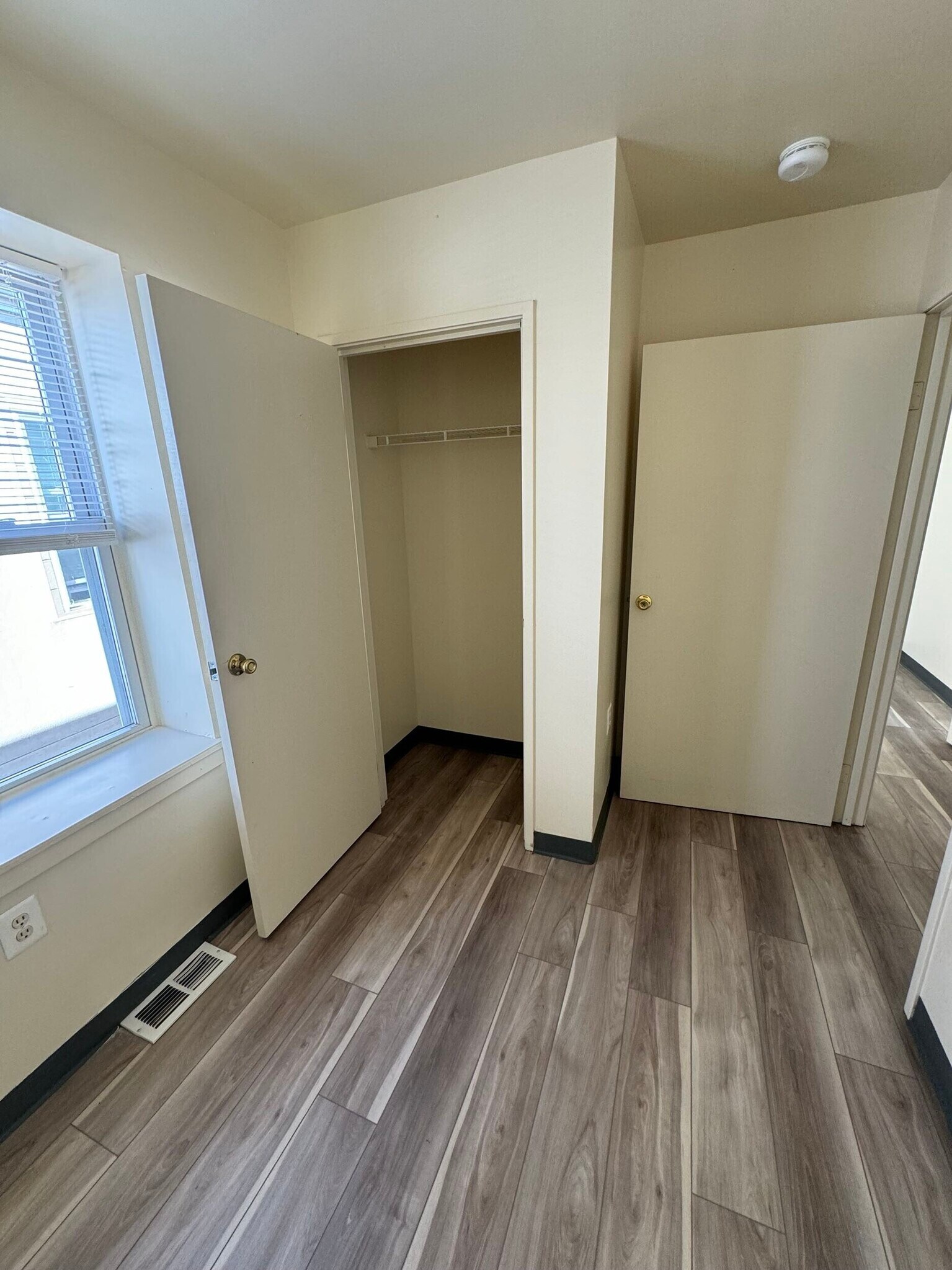 Building Photo - 4046 Ogden St