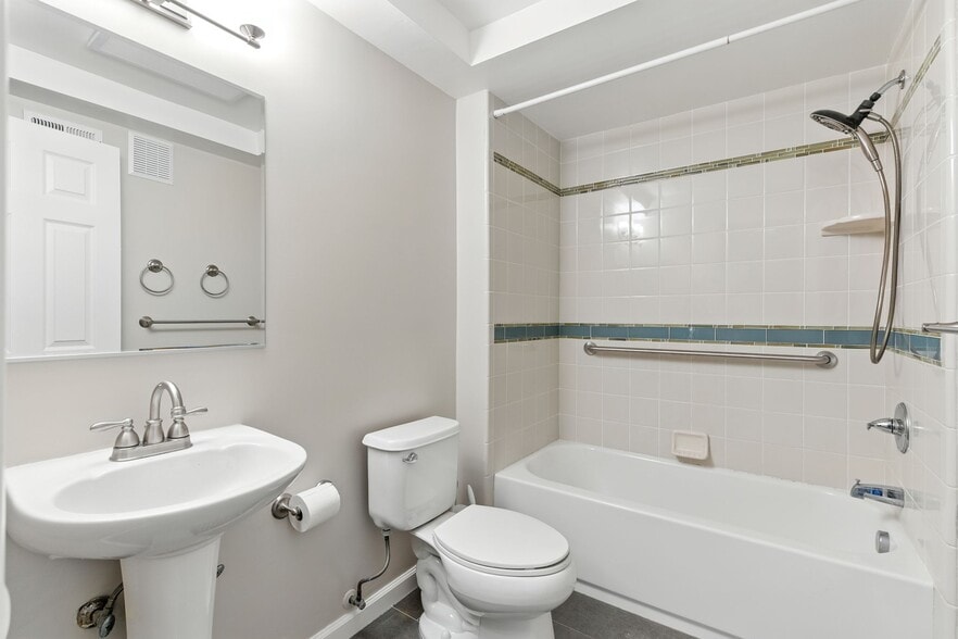 2nd Bath - 81 Mountain Valley St