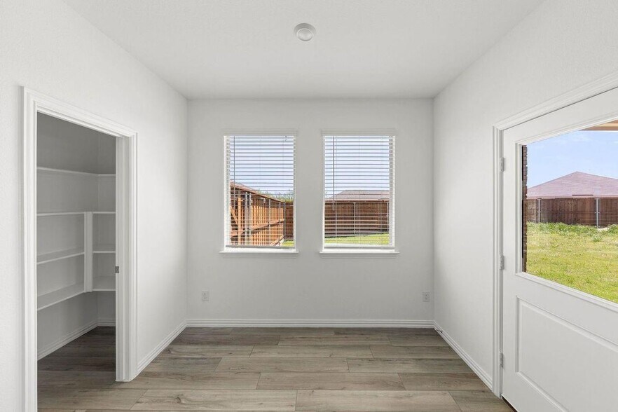 Building Photo - 1228 Ipkiss Ave