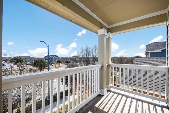 Building Photo - 18316 Mammoth Cave Blvd