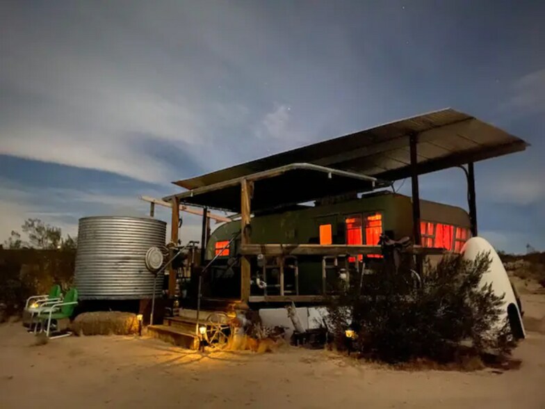Building Photo - 888 Joshua Tree