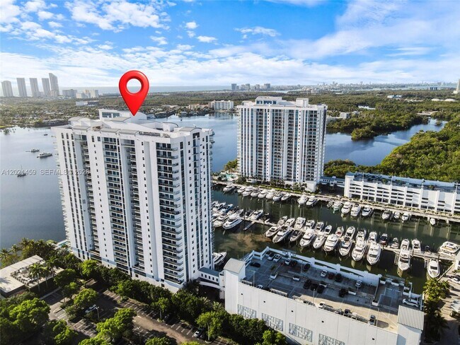 Building Photo - 17301 Biscayne Blvd
