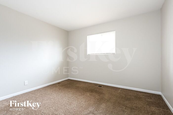 Building Photo - 141 W Briarcliff Rd