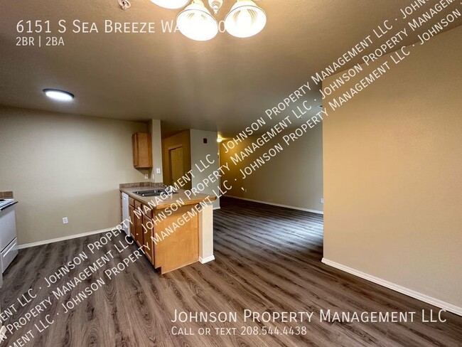 Building Photo - Beautiful South Boise apartments close to ...