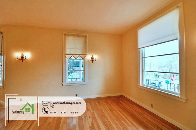 Building Photo - 1804 Chestnut St