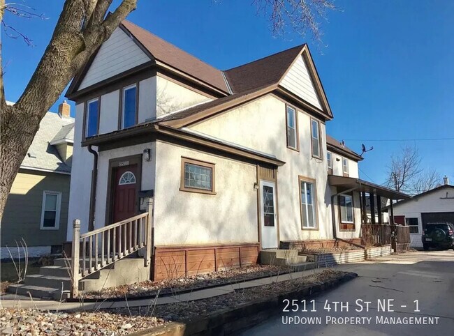 Building Photo - 2511 4th St NE