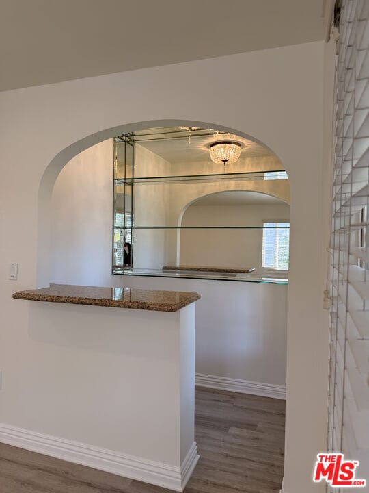 Building Photo - 153 N Hamilton Dr