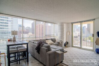 Building Photo - 1212 N Lasalle-701