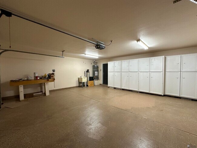 Building Photo - 4722 W 28th Pl