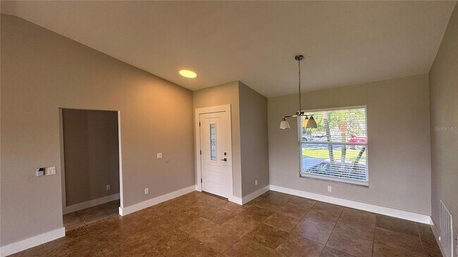 Building Photo - 11728 Shirburn Cir