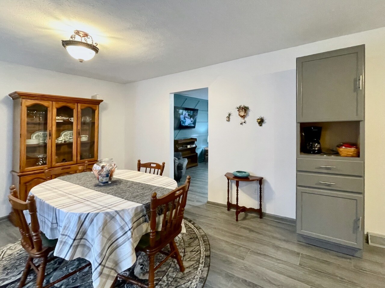 Building Photo - 145 Ridgeway Dr W