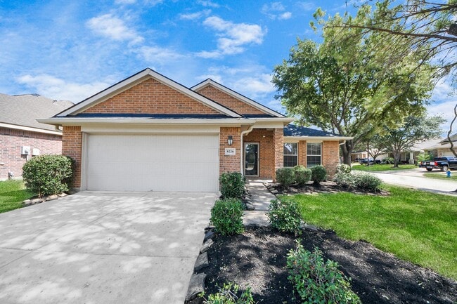 Building Photo - 8226 Stratford Canyon Dr