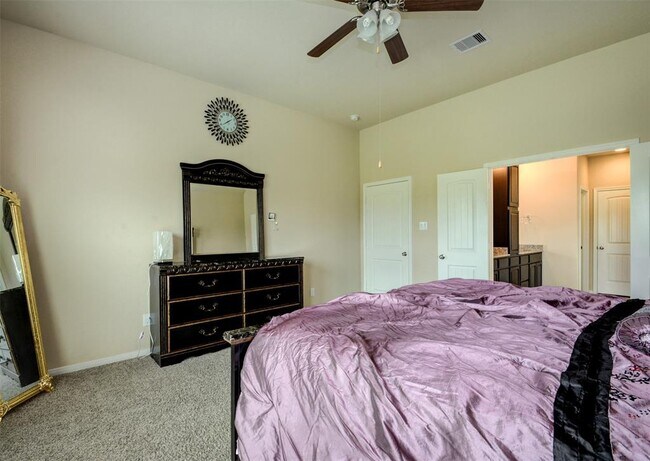 Building Photo - 13815 Wixford Trail