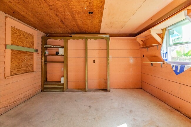 Building Photo - 2512 Avenue K