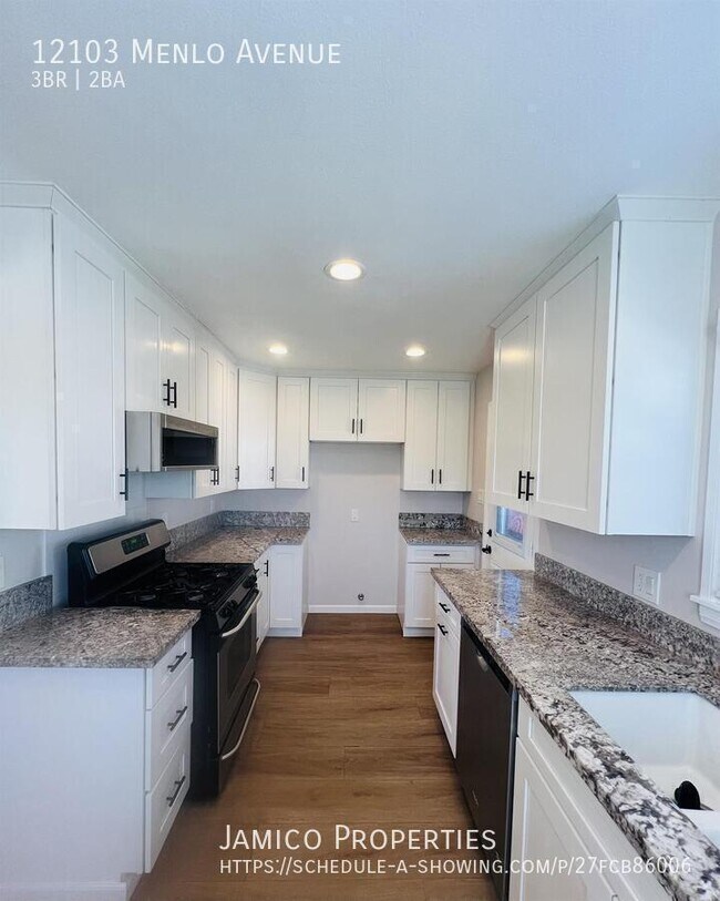 Building Photo - 12103 Menlo Ave