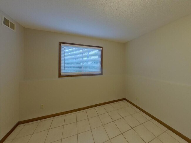 Building Photo - 4905 Independence St