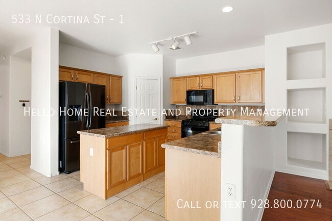 Building Photo - 533 N Cortina St