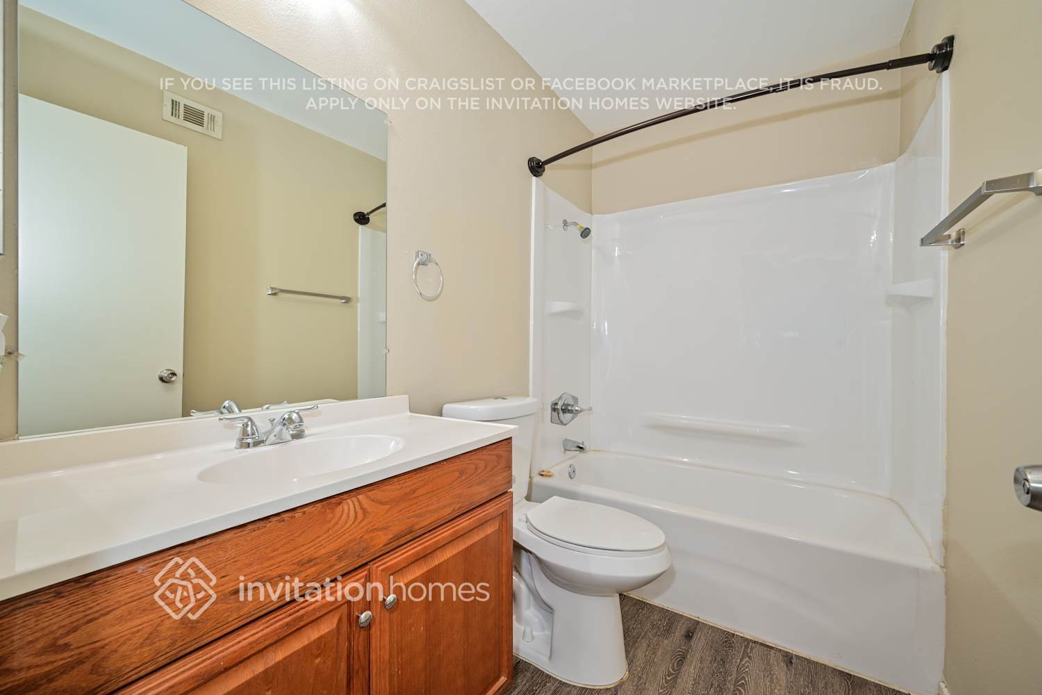 Building Photo - 20827 Calwood St