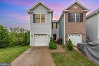 Building Photo - 35108 Sara Ct