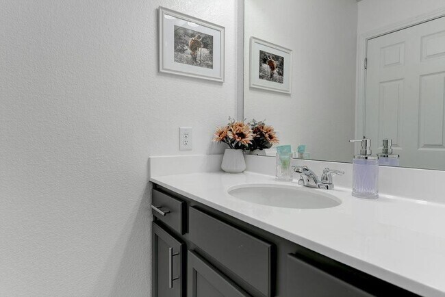 Building Photo - 6502 Arden Fls Dr