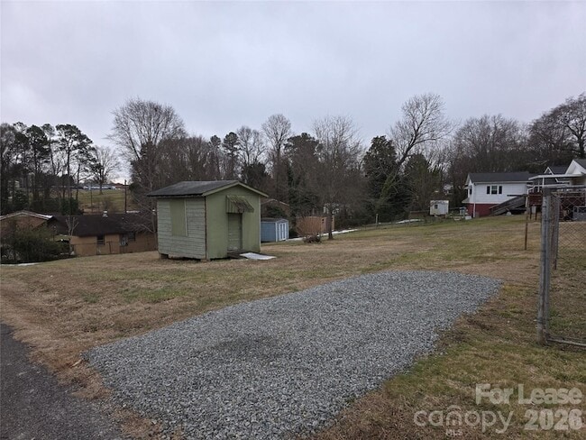 Building Photo - 114 Blacksnake Rd