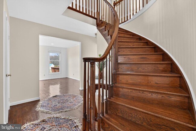 Building Photo - 20040 Bobwhite Ln