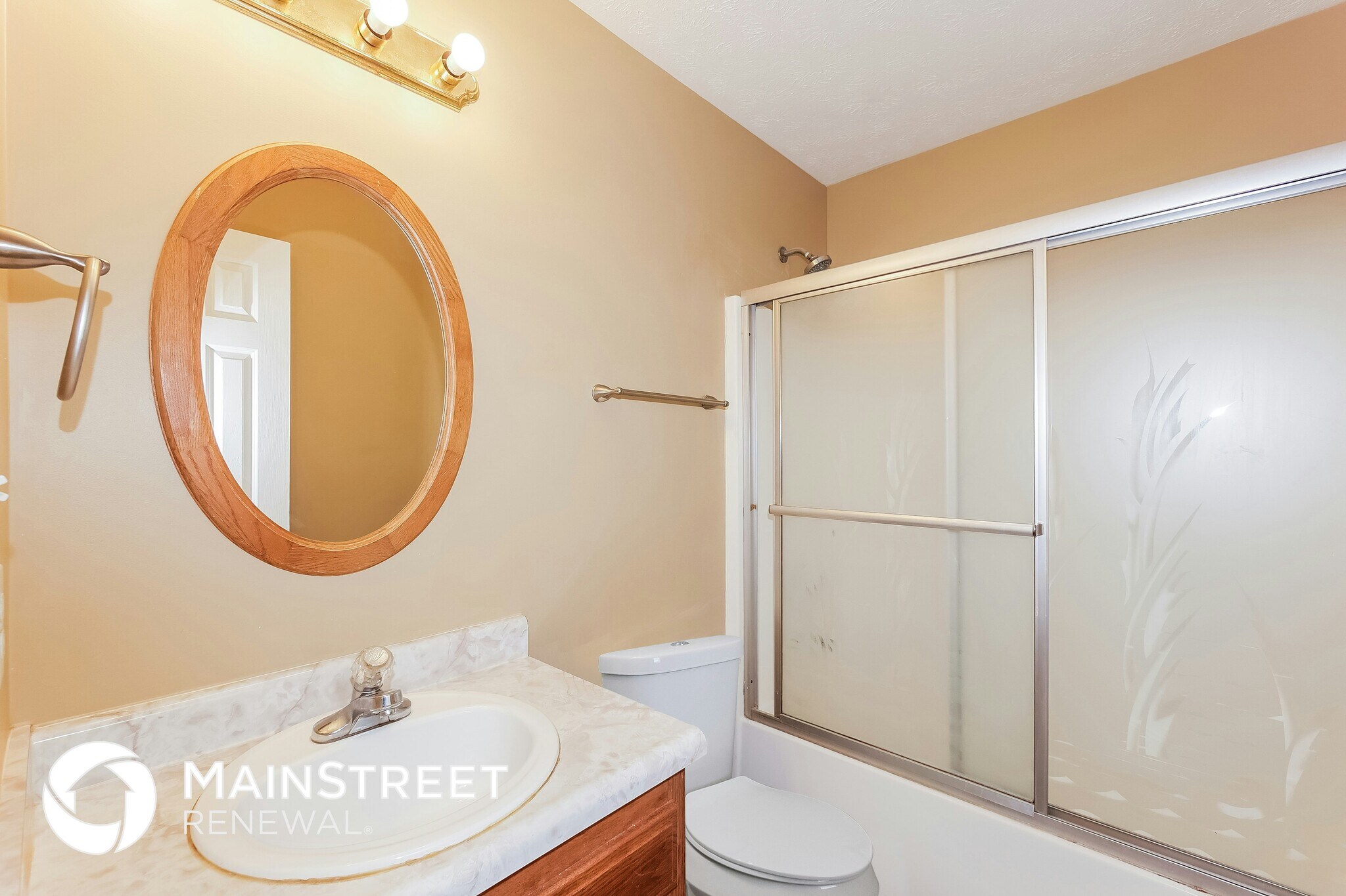 Building Photo - 11045 Falls Church Dr