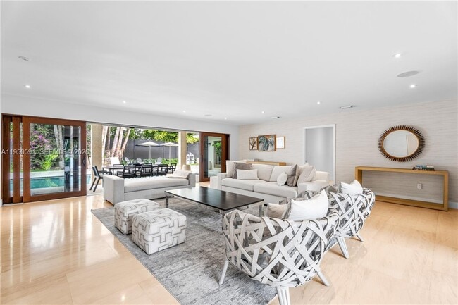 Building Photo - 3625 Battersea Rd