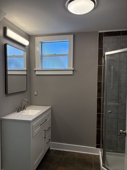 Bathroom - 1017 White St