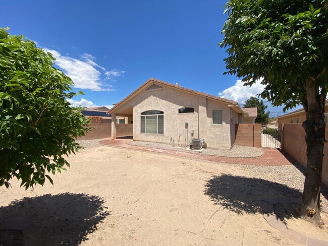 Building Photo - 4BR in Cabezon Subdivision