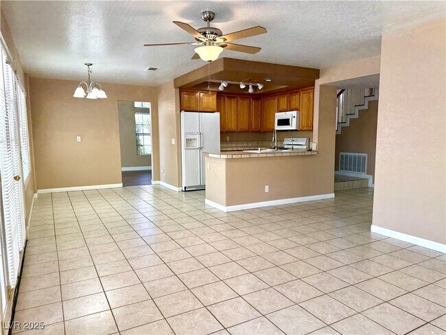 Building Photo - 7640 Botany Bay Dr