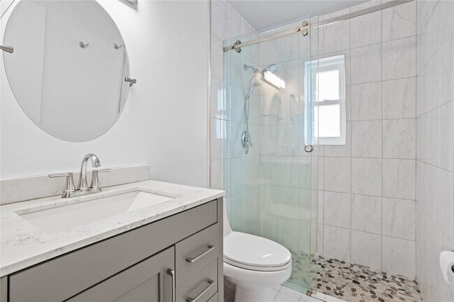 Building Photo - 6579 Country Way