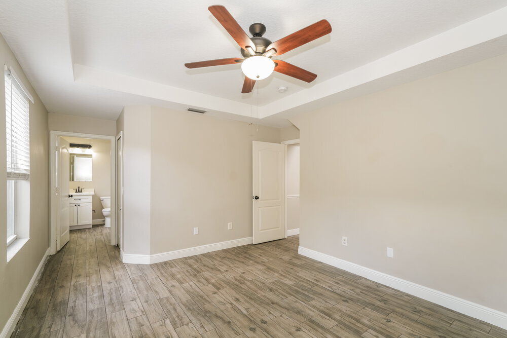 Building Photo - 18034 Birdwater Dr