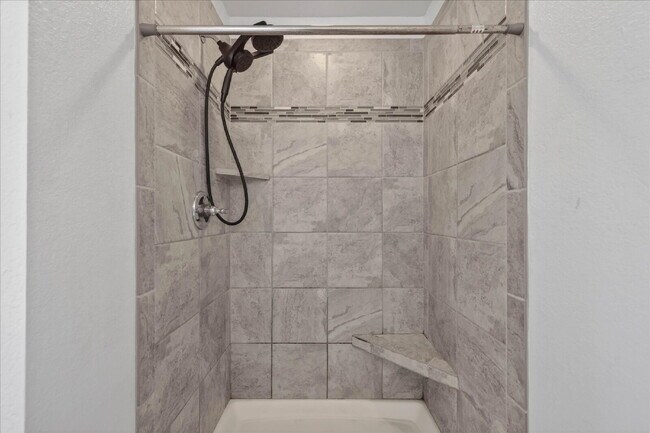 Building Photo - 1264 Black Oak Cir