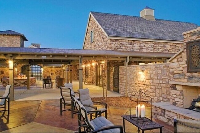 Building Photo - 1488 Westwind Wy