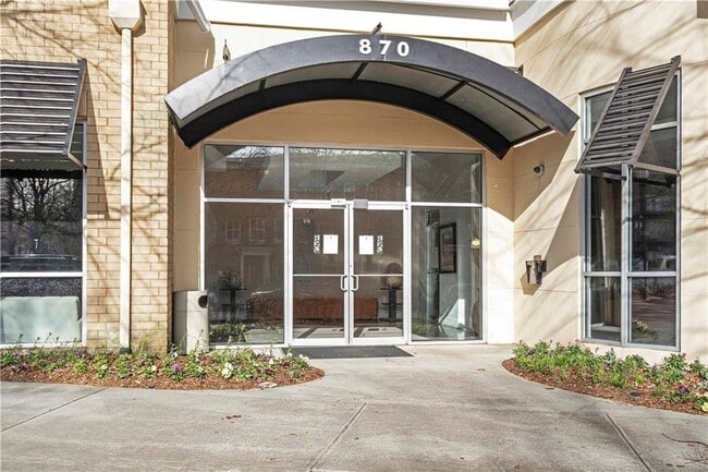 Building Photo - 870 Inman Vlg Pkwy NE