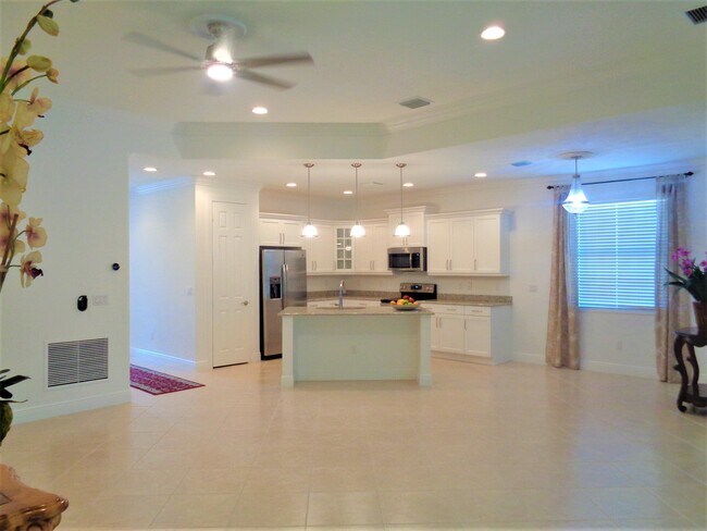 Building Photo - 2597 Bella Vista Cir