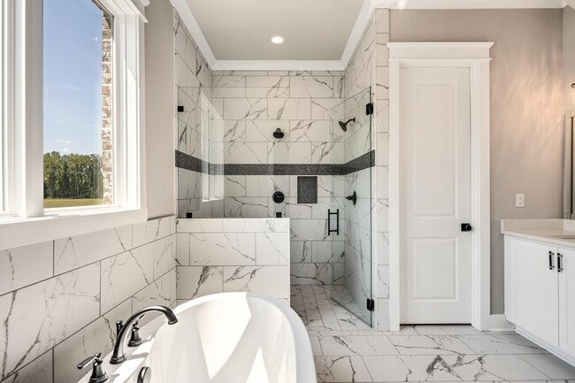 Building Photo - 5046 Jon Oak Dr