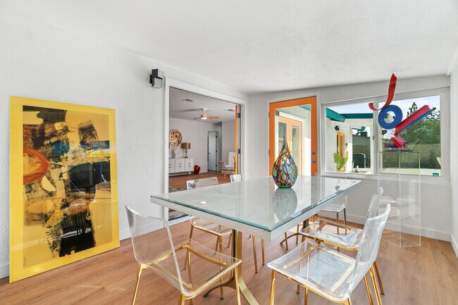 Building Photo - 2627 N Cerritos Rd