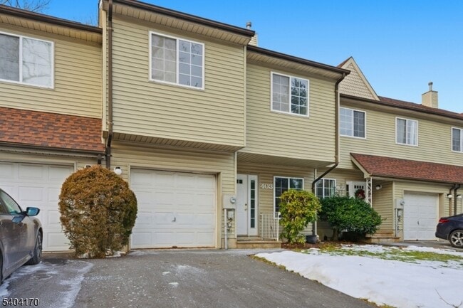 Building Photo - 403 Union St