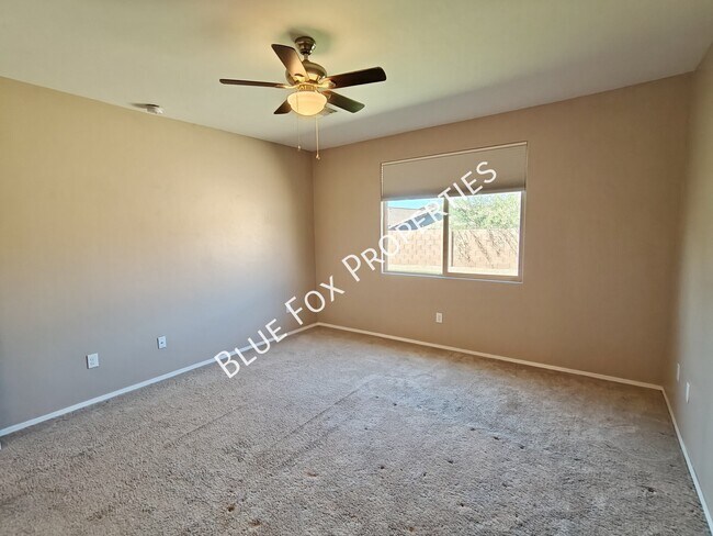 Building Photo - 11445 E Vail Crest Dr