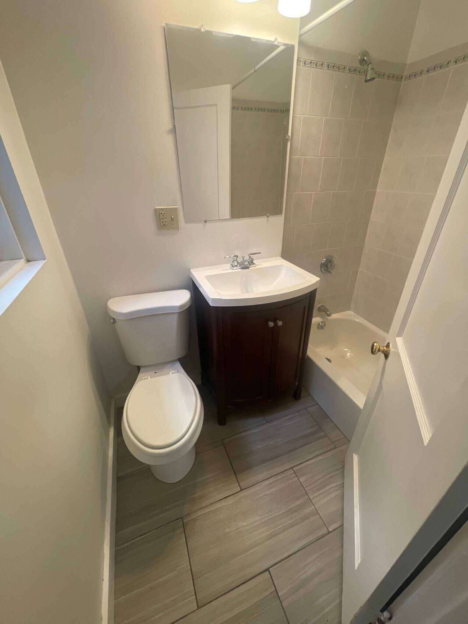 Building Photo - 38 Hemenway St