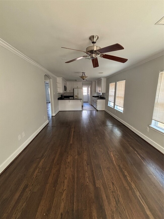 Building Photo - 5424 4th St