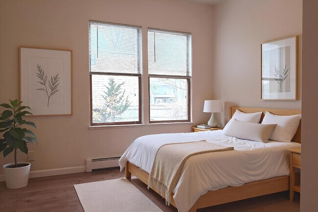 Building Photo - 65 Brookline St