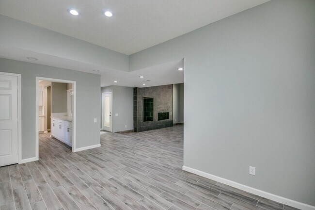 Building Photo - 923 Cranberry Hill Ct