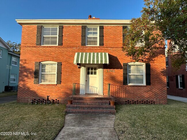 Primary Photo - 1261 Belmont Terrace