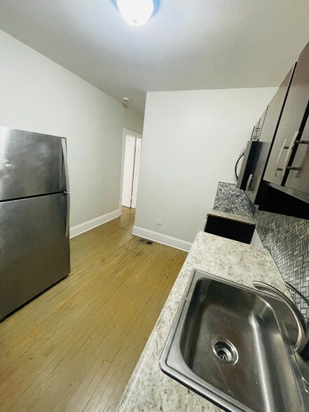 Building Photo - 11434 S Indiana Ave