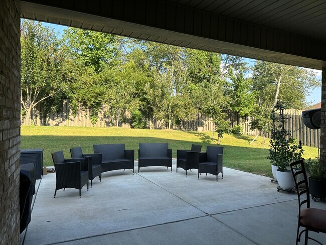 Building Photo - 129 Melbridge Dr